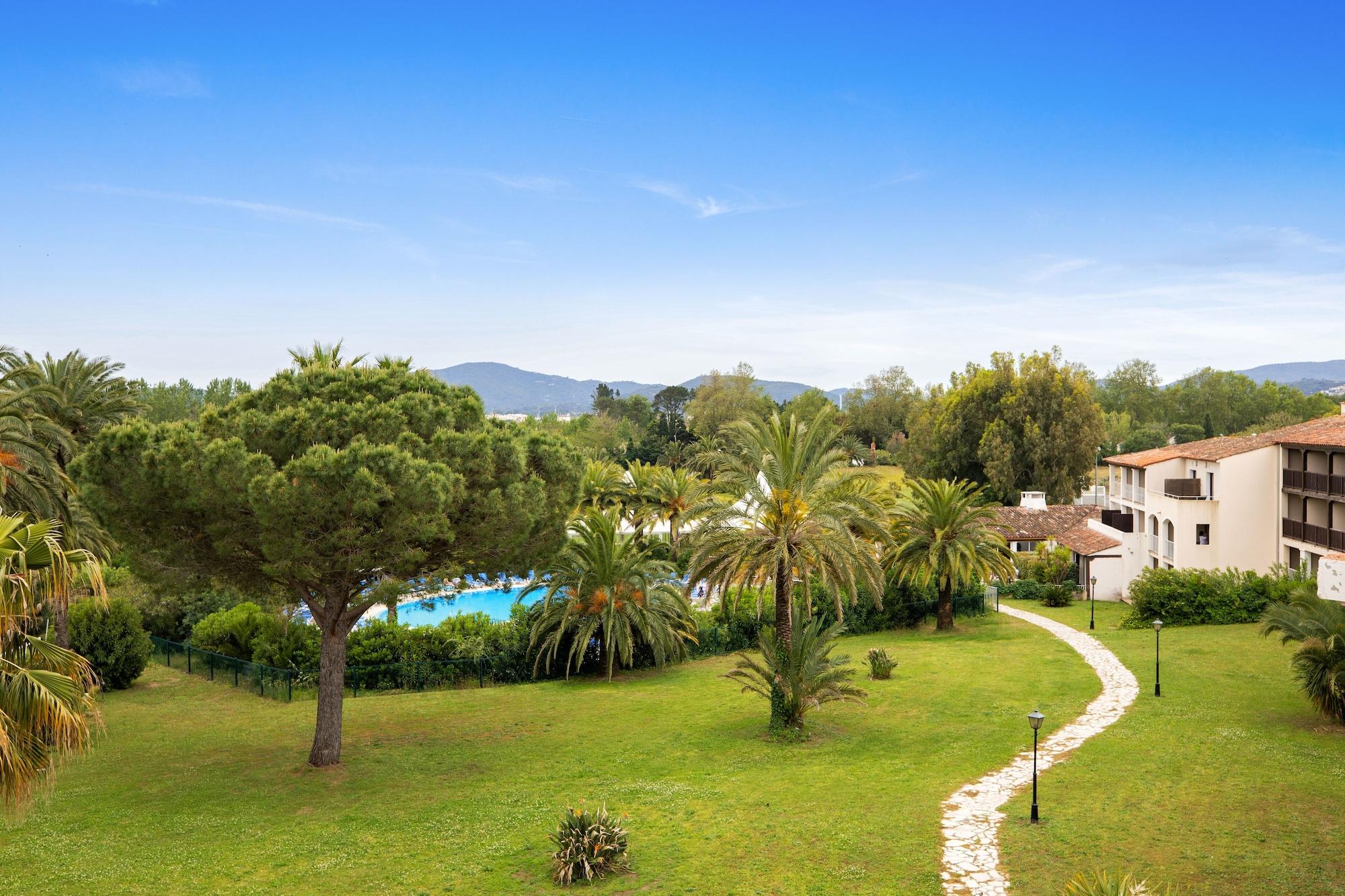 Sowell Family Hotel Port Grimaud Esterno foto