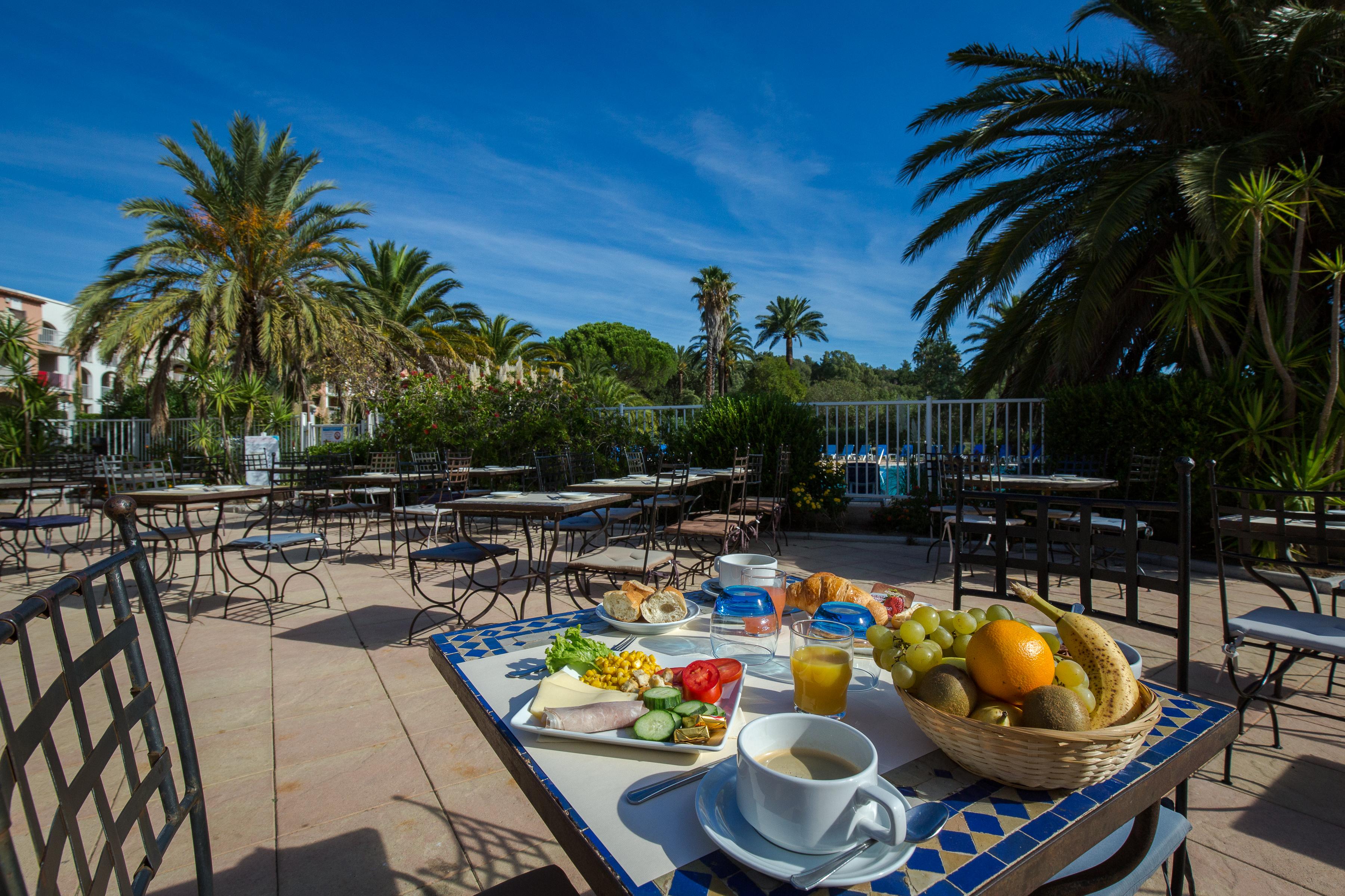 Sowell Family Hotel Port Grimaud Esterno foto